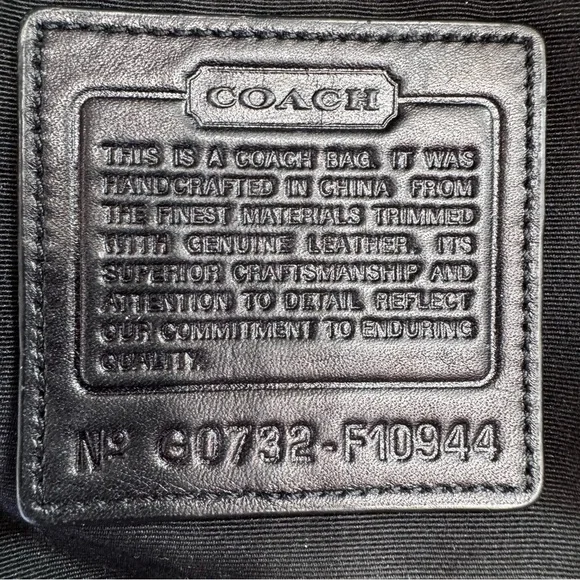 Coach Black & Gray Signature Jacquard Crossbody Shoulder Bag F10944 Vintage 2007 - Picture 3 of 13